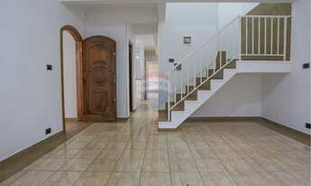 Imagem 3: Imperdível Casa à Venda em Sorocaba-SP, Wanel Ville: 4 Quartos, 1 Suíte, 2 Salas, 3 Banhei