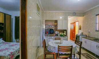 Imagem 7: Imperdível oportunidade de adquirir uma casa de 3 quartos com suíte e 10 vagas de garagem