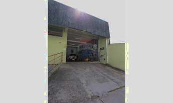 Imagem 4: Galpão Comercial à Venda em Sorocaba-SP, Jardim Guadalajara: 3 Salas, 2 Banheiros, 3 Vagas