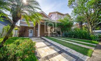 Imagem 2: Casa com 3 quartos sendo 3 suítes à venda em Condomínio fechado na Granja Viana, Cotia, SP