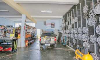 Imagem 7: Galpão Comercial à Venda em Sorocaba-SP, Jardim Guadalajara: 3 Salas, 2 Banheiros, 3 Vagas