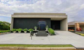 Imagem 4: Luxuosa casa em condomínio à venda em Condomínio Village Ipanema - 4 quartos, 3 suítes, 2