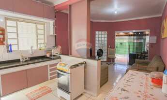 Imagem 2: Casa à venda em Sorocaba-SP, Parque São Bento: 3 quartos, 1 suíte, 2 banheiros, 2 vagas, 7