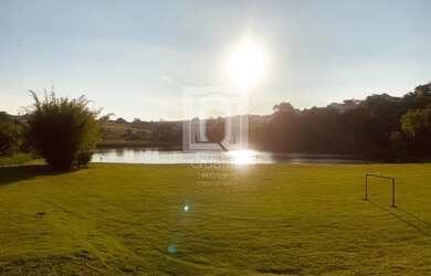 Imagem: Casa térrea à venda no Condomínio Helena