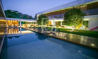 Imagem: Casa de Alto Padrão à venda no Condomínio