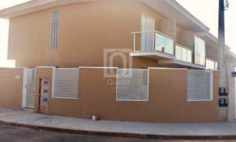 Imagem 2: Casa sobrado no Jardim Karina em Salto de Pirapora