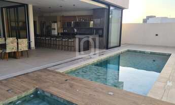 Imagem 6: Casa alto padrão com 3 suítes e 4 vagas no condomínio Alphaville Nova Esplanada 4 Votorant