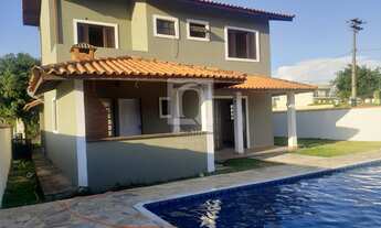 Imagem: Casa sobrado com 3 quartos e piscina no