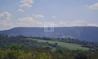 Imagem 2: Terreno à venda com fundo para a mata no condomínio residencial Village Ipanema 2