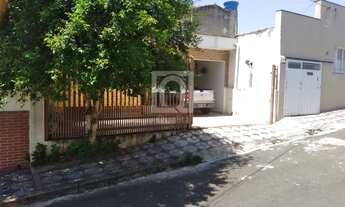 Imagem: Casa térrea com 3 quartos na Vila Santana