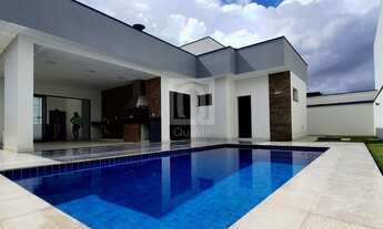 Imagem: Casa sobrado á venda no Condomínio Alphaville