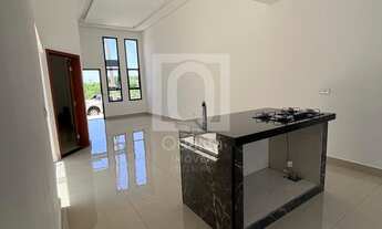 Imagem 3: Casa à venda com piscina no Condomínio Horto Florestal Villagio - Sorocaba