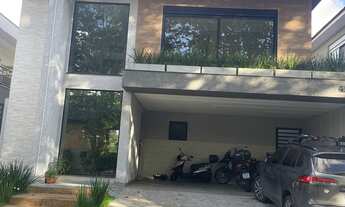 Imagem 1: CASA RESIDENCIAL em SANTANA DE PARNAÍBA - SP, ALPHAVILLE