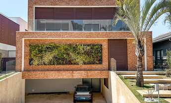 Imagem 2: CASA RESIDENCIAL em SANTANA DE PARNAÍBA - SP, TAMBORÉ