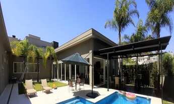 Imagem: CASA RESIDENCIAL em BARUERI - SP, TAMBORÉ