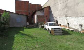 Imagem: PEQUENA CASA COM TERRENO DE 250 METROS