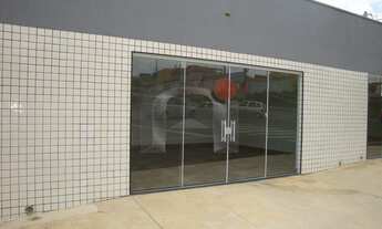 Imagem: SALÃO A 50 METROS DO PARQUE ECOLÓGICO