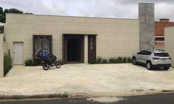 Imagem 2: Aluga-se sala comercial em maravilhosa casa comercial no miolo da Nova Campinas recém refo