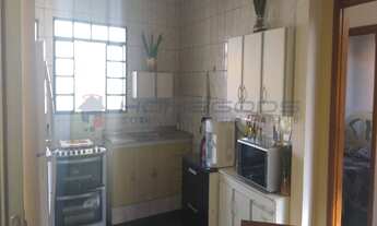 Imagem 5: VENDO LINDO SOBRADO NO PARQUE SÃO QUIRINO, COM UM AMPLO QUINTAL, ÁREA DE SERVIÇO NO SUBSOL