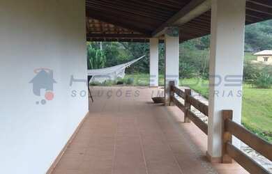 Imagem 2: Vendo casa em condomínio com muita área verde R$ 1.600.000,00, aluga por R$ 8.000,00, em S