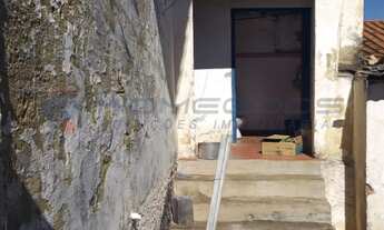 Imagem 6: VENDO BARRACÃO/GALPÃO COM VÁRIAS REPARTIÇÕES INCLUSIVE EDÍCULA NOS FUNDOS. NO JARDIM AURÉL