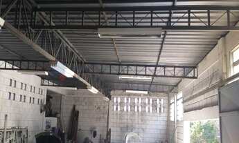 Imagem 7: VENDO BARRACÃO/GALPÃO COM VÁRIAS REPARTIÇÕES INCLUSIVE EDÍCULA NOS FUNDOS. NO JARDIM AURÉL