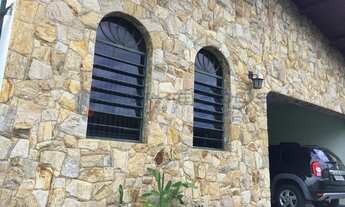 Imagem: Linda e ampla casa para venda na Avenida