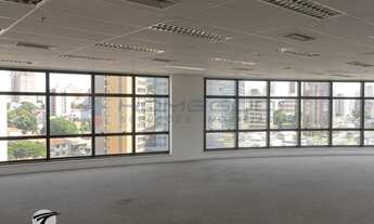 Imagem 6: Sala comercial para locação com 1000 metros e 15 vagas. Localizado na Avenida Norte e Sul