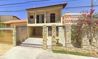 Imagem: Casa sobrado à venda no Jardim Magnólia