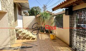 Imagem: Amplo Sobrado a Venda com 04 suítes em