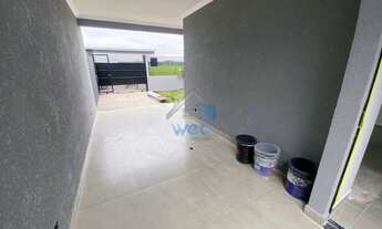 Imagem 2: Casa à venda no Bairro Costeira, em Araucária, com três quartos (um suíte), além de acabam