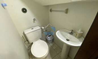 Imagem 7: Sobrado para vender no Vitória Régia, no Bairro CIC, com dois quartos, sala, cozinha, edíc