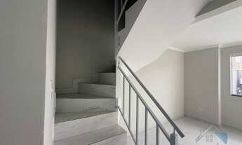 Imagem 4: Sobrados com dois quartos à venda no Bairro Tatuquara, localizados próximos ao terminal e