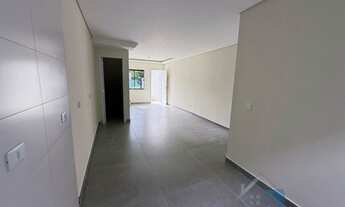 Imagem 5: Sobrados à venda na região do bairro Vitoria Regia, com três dormitórios, sala ampla, cozi