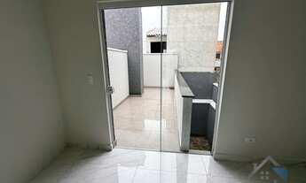 Imagem 6: Sobrados com dois quartos à venda no Bairro Tatuquara, localizados próximos ao terminal e