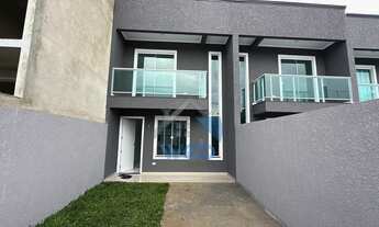 Imagem: Sobrados com três quartos à venda na região