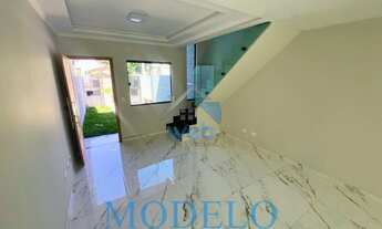 Imagem 3: Sobrados com três quartos à venda no Bairro Tatuquara, localizados próximos ao terminal e