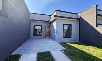 Imagem: Casas com três quartos à venda no Bairro