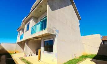 Imagem: Lindo sobrado à venda em condomínio, com