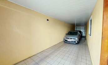 Imagem 4: Linda casa à venda no bairro do Pinheirinho, com terreno medindo 540 m², próximo a rua Nic