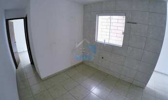 Imagem 7: Excelente casa para locação na região do Vitória Régia, estando bem localizada na principa