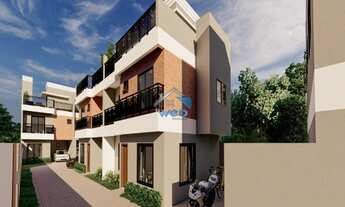 Imagem 4: Sobrado com ático, 3 quartos, sendo uma suíte master, em condomínio no Cajuru. Sobrados no