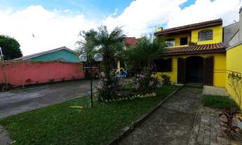 Imagem 4: Sobrado a venda no bairro Cajuru, com 04 quartos sendo uma suíte no térreo, 02 vagas de ga