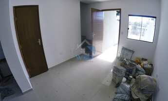 Imagem 4: Sobrado com dois quartos à venda no Bairro Pinheirinho, com belíssimo acabamento e excelen