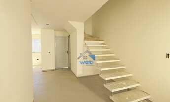 Imagem 3: Sobrado em condomínio a venda no bairro Cajuru, com 04 quartos sendo 01 suíte, vaga de gar