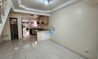 Imagem 5: Sobrado de 2 quartos com móveis planejados, a venda no Vitória Régia, no bairro CIC