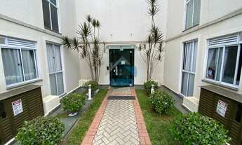 Imagem 2: Apartamento semi-mobiliado à venda no Bairro Pinheirinho, com dois quartos, sala de estar