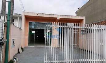 Imagem: Casa de terreno inteiro à venda na região