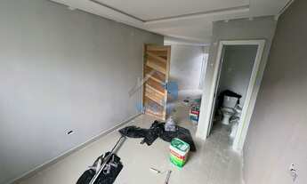 Imagem 3: Sobrado à venda no Bairro Tatuquara, com 3 quarrtos, sala ampla, cozinha, banheiro social