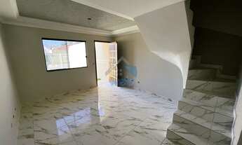 Imagem 3: Sobrados no Vitória Régia, com dois quartos, sala, cozinha, edícula com churrasqueira, alé